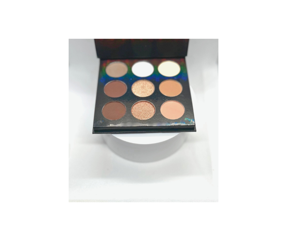 Palette de fards à paupières nude